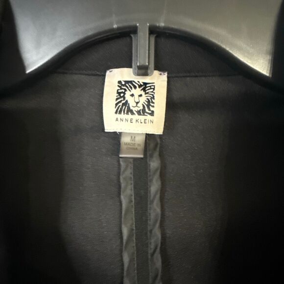 Anne Klein Black 3/4 Sleeve Blazer Gold Snap Buckle Size M - Picture 2 of 5